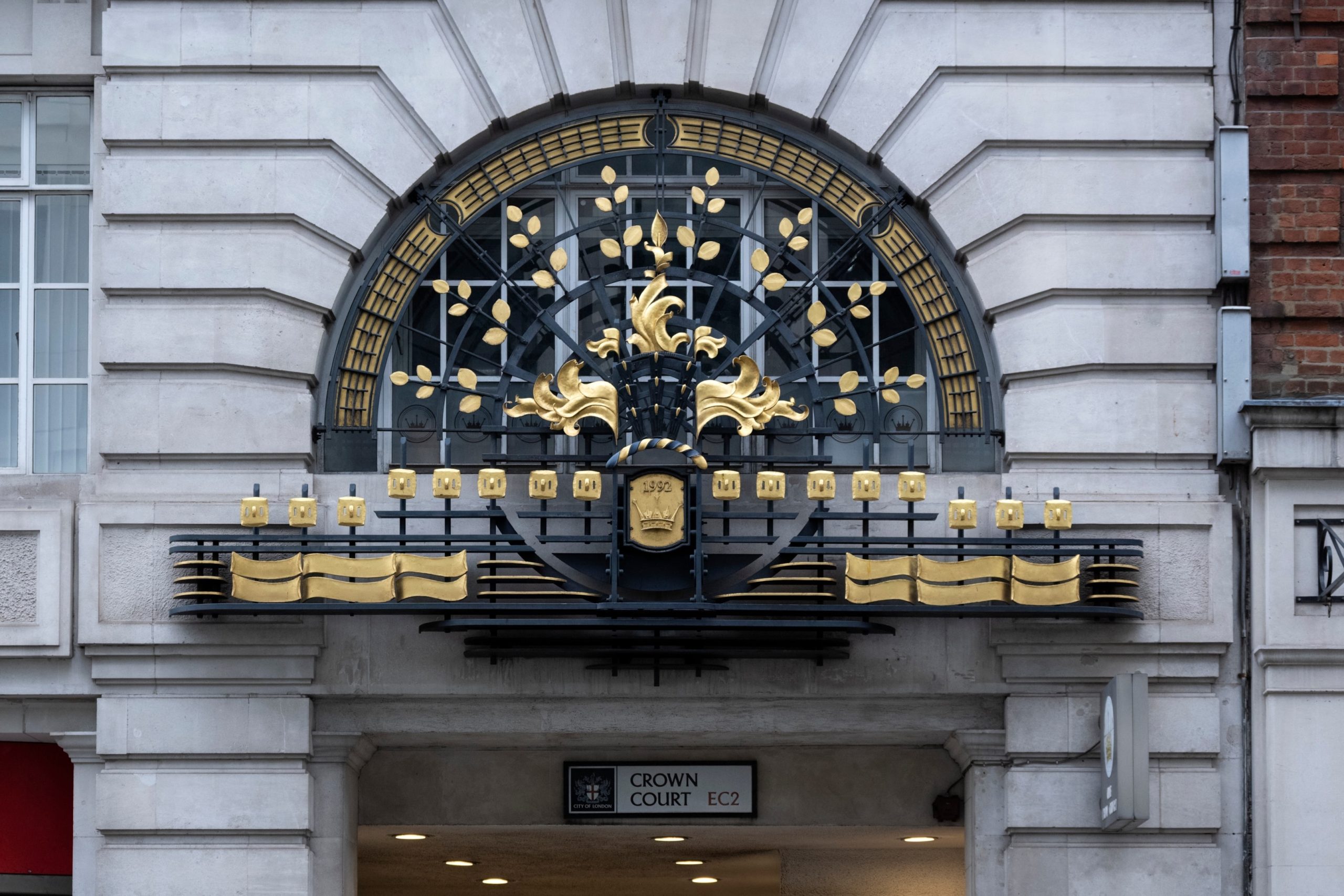 crown court vs magistrates court